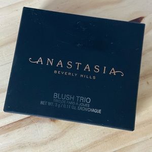 NWT! Anastasia Beverly Hills blush trio